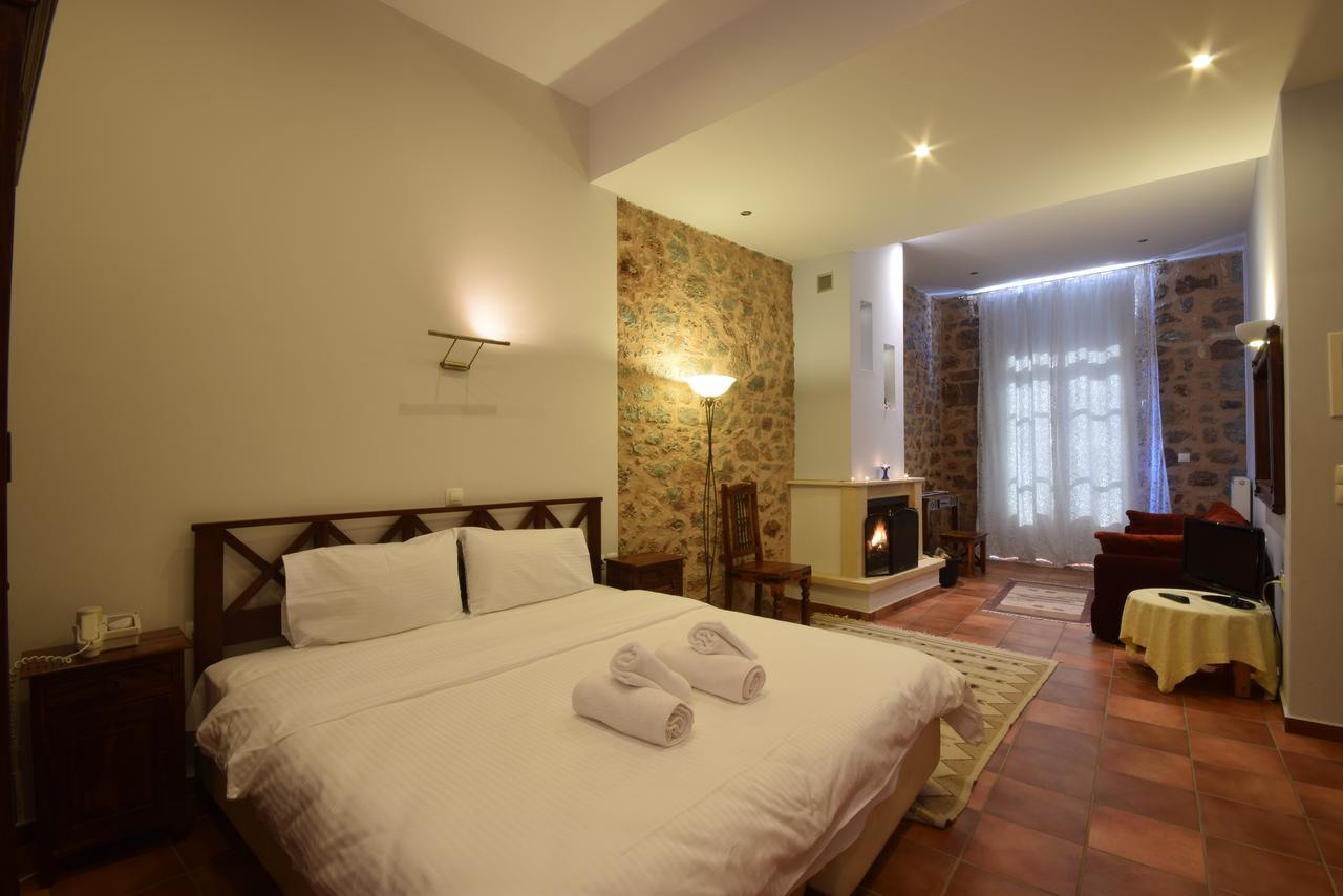 Hotel Parnassos أراخوفا المظهر الخارجي الصورة